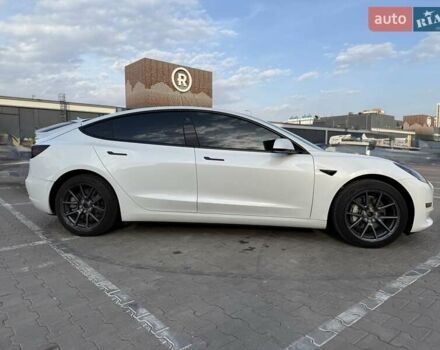 Тесла Модель 3, объемом двигателя 0 л и пробегом 76 тыс. км за 21000 $, фото 3 на Automoto.ua