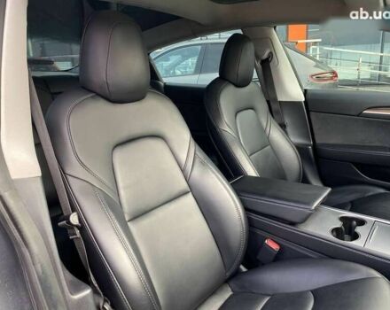 Тесла Модель 3, объемом двигателя 0 л и пробегом 82 тыс. км за 22800 $, фото 19 на Automoto.ua
