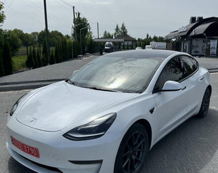 Тесла Модель 3, объемом двигателя 0 л и пробегом 99 тыс. км за 16900 $, фото 15 на Automoto.ua