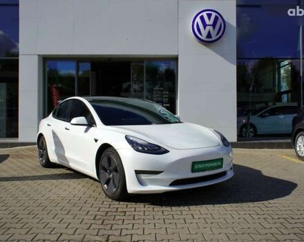 Тесла Модель 3, объемом двигателя 0 л и пробегом 33 тыс. км за 20999 $, фото 1 на Automoto.ua