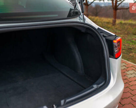 Тесла Модель 3, об'ємом двигуна 0 л та пробігом 75 тис. км за 23499 $, фото 16 на Automoto.ua