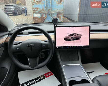 Тесла Модель 3, объемом двигателя 0 л и пробегом 49 тыс. км за 26290 $, фото 16 на Automoto.ua