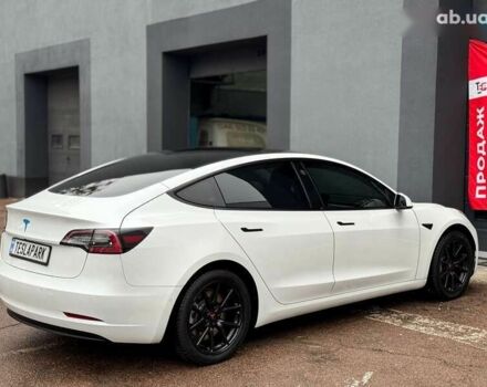 Тесла Модель 3, объемом двигателя 0 л и пробегом 117 тыс. км за 20999 $, фото 9 на Automoto.ua