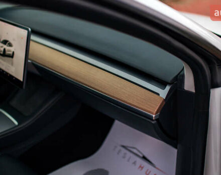 Тесла Модель 3, об'ємом двигуна 0 л та пробігом 75 тис. км за 23499 $, фото 45 на Automoto.ua