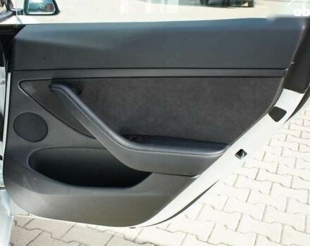 Тесла Модель 3, объемом двигателя 0 л и пробегом 33 тыс. км за 20999 $, фото 26 на Automoto.ua