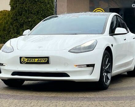 Тесла Модель 3, объемом двигателя 0 л и пробегом 33 тыс. км за 21300 $, фото 2 на Automoto.ua