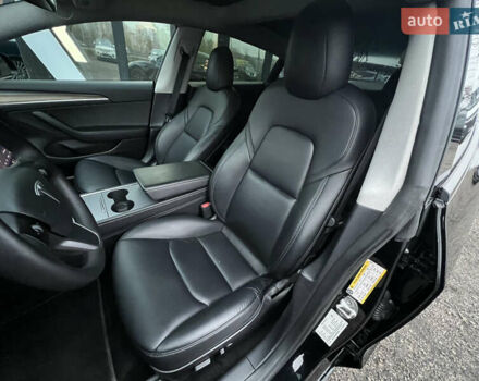 Тесла Модель 3, объемом двигателя 0 л и пробегом 94 тыс. км за 24500 $, фото 19 на Automoto.ua