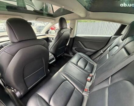 Тесла Модель 3, объемом двигателя 0 л и пробегом 216 тыс. км за 13900 $, фото 4 на Automoto.ua