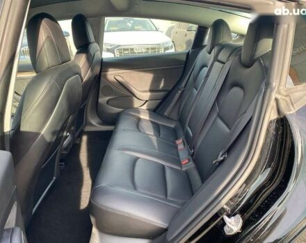 Тесла Модель 3, об'ємом двигуна 0 л та пробігом 49 тис. км за 20600 $, фото 11 на Automoto.ua