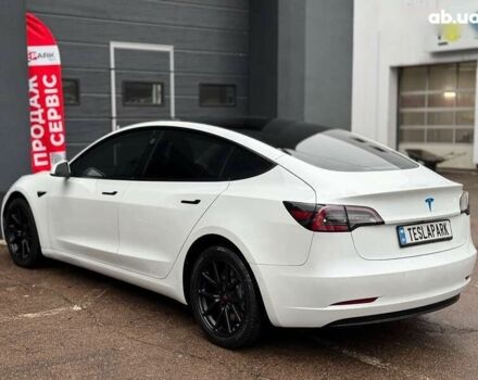 Тесла Модель 3, объемом двигателя 0 л и пробегом 117 тыс. км за 20999 $, фото 7 на Automoto.ua