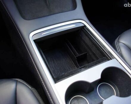 Тесла Модель 3, объемом двигателя 0 л и пробегом 33 тыс. км за 20999 $, фото 21 на Automoto.ua