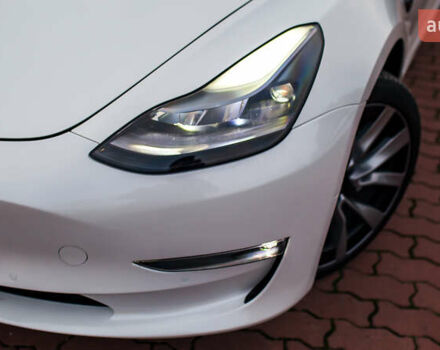 Тесла Модель 3, об'ємом двигуна 0 л та пробігом 75 тис. км за 23499 $, фото 52 на Automoto.ua
