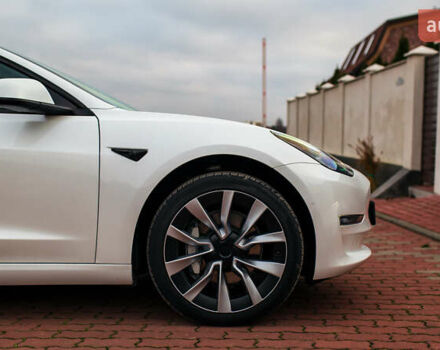 Тесла Модель 3, об'ємом двигуна 0 л та пробігом 75 тис. км за 23499 $, фото 11 на Automoto.ua