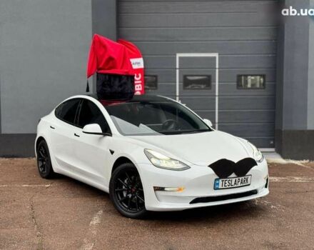 Тесла Модель 3, объемом двигателя 0 л и пробегом 117 тыс. км за 20999 $, фото 1 на Automoto.ua