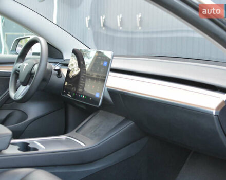 Тесла Модель 3, об'ємом двигуна 0 л та пробігом 81 тис. км за 18499 $, фото 53 на Automoto.ua