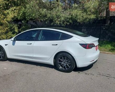 Тесла Модель 3, объемом двигателя 0 л и пробегом 52 тыс. км за 21700 $, фото 3 на Automoto.ua