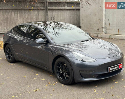 Тесла Модель 3, объемом двигателя 0 л и пробегом 49 тыс. км за 26290 $, фото 2 на Automoto.ua