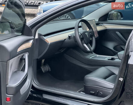 Тесла Модель 3, объемом двигателя 0 л и пробегом 94 тыс. км за 24500 $, фото 13 на Automoto.ua