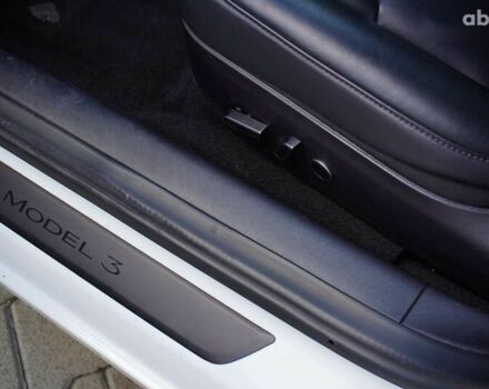 Тесла Модель 3, объемом двигателя 0 л и пробегом 33 тыс. км за 20700 $, фото 14 на Automoto.ua