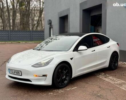 Тесла Модель 3, объемом двигателя 0 л и пробегом 117 тыс. км за 20999 $, фото 3 на Automoto.ua