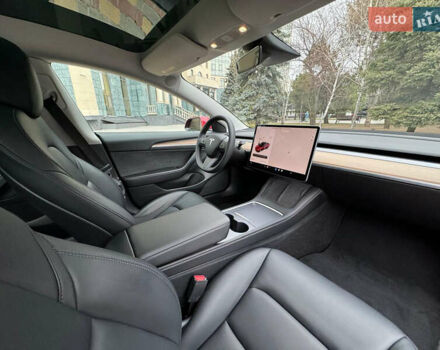 Тесла Модель 3, об'ємом двигуна 0 л та пробігом 68 тис. км за 23000 $, фото 16 на Automoto.ua