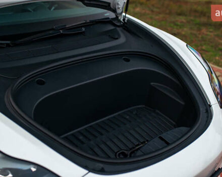 Тесла Модель 3, об'ємом двигуна 0 л та пробігом 75 тис. км за 23499 $, фото 5 на Automoto.ua