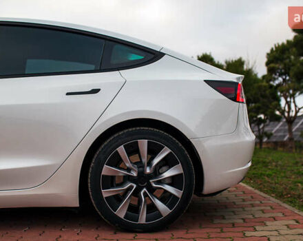 Тесла Модель 3, об'ємом двигуна 0 л та пробігом 75 тис. км за 23499 $, фото 9 на Automoto.ua