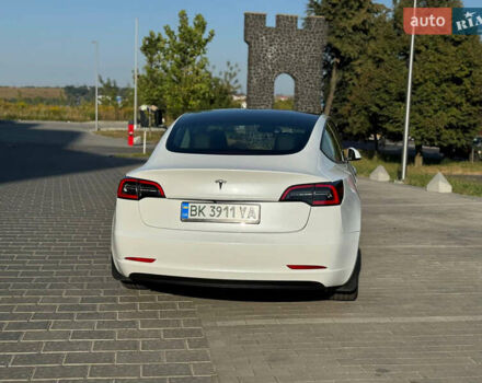 Тесла Модель 3, объемом двигателя 0 л и пробегом 24 тыс. км за 22900 $, фото 14 на Automoto.ua
