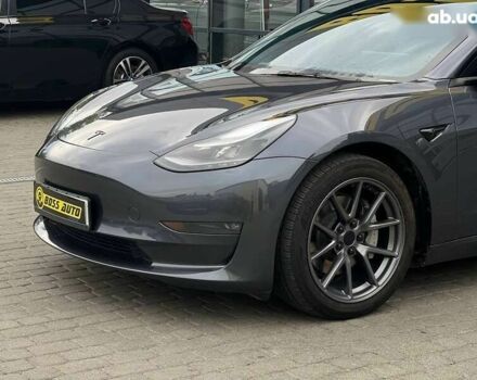 Тесла Модель 3, объемом двигателя 0 л и пробегом 50 тыс. км за 26000 $, фото 2 на Automoto.ua