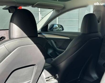 Тесла Модель 3, объемом двигателя 0 л и пробегом 29 тыс. км за 23500 $, фото 15 на Automoto.ua