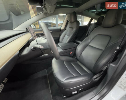 Тесла Модель 3, объемом двигателя 0 л и пробегом 42 тыс. км за 24900 $, фото 11 на Automoto.ua