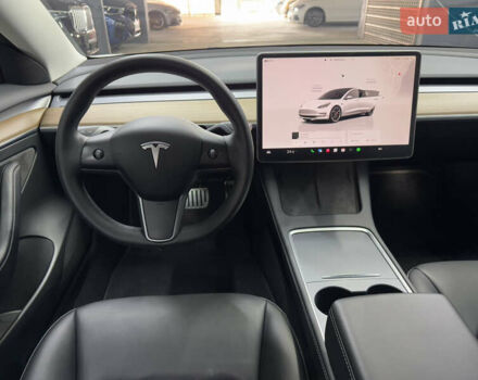 Тесла Модель 3, объемом двигателя 0 л и пробегом 42 тыс. км за 24900 $, фото 13 на Automoto.ua