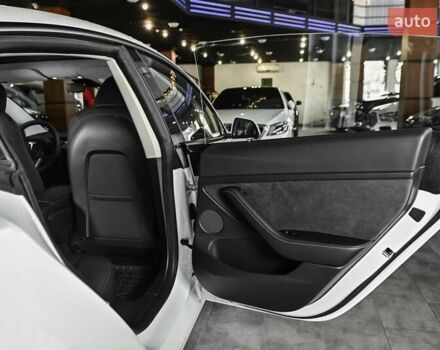 Тесла Модель 3, об'ємом двигуна 0 л та пробігом 2 тис. км за 26900 $, фото 43 на Automoto.ua