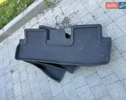 Тесла Модель 3, объемом двигателя 0 л и пробегом 75 тыс. км за 23300 $, фото 26 на Automoto.ua