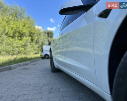 Тесла Модель 3, объемом двигателя 0 л и пробегом 75 тыс. км за 23300 $, фото 9 на Automoto.ua