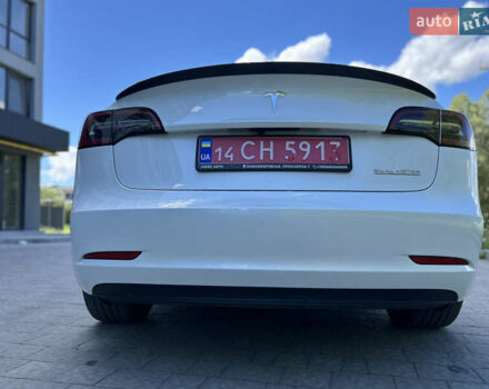 Тесла Модель 3, объемом двигателя 0 л и пробегом 75 тыс. км за 23300 $, фото 7 на Automoto.ua
