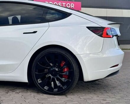 Тесла Модель 3, объемом двигателя 0 л и пробегом 69 тыс. км за 24999 $, фото 15 на Automoto.ua