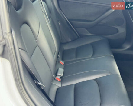 Тесла Модель 3, об'ємом двигуна 0 л та пробігом 79 тис. км за 24999 $, фото 12 на Automoto.ua