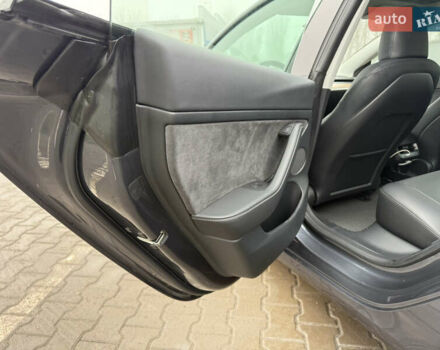 Тесла Модель 3, объемом двигателя 0 л и пробегом 11 тыс. км за 17500 $, фото 14 на Automoto.ua