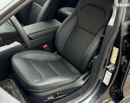 Тесла Модель 3, объемом двигателя 0 л и пробегом 12 тыс. км за 31999 $, фото 12 на Automoto.ua