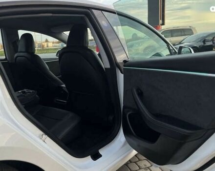 Тесла Модель 3, объемом двигателя 0 л и пробегом 15 тыс. км за 32500 $, фото 28 на Automoto.ua