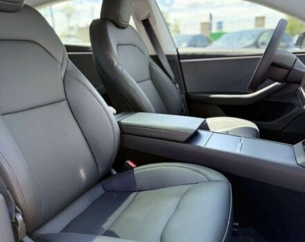 Тесла Модель 3, объемом двигателя 0 л и пробегом 1 тыс. км за 28600 $, фото 24 на Automoto.ua