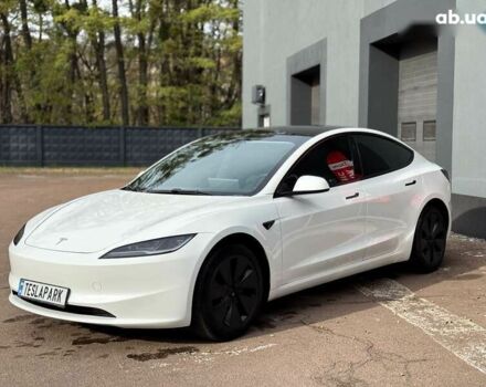 Тесла Модель 3, объемом двигателя 0 л и пробегом 7 тыс. км за 28999 $, фото 3 на Automoto.ua