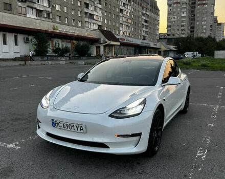 Тесла Модель 3, об'ємом двигуна 0 л та пробігом 44 тис. км за 17999 $, фото 1 на Automoto.ua