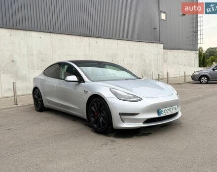 Тесла Модель 3, об'ємом двигуна 0 л та пробігом 154 тис. км за 25000 $, фото 1 на Automoto.ua