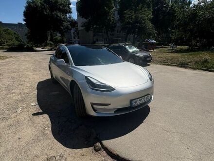 Тесла Модель 3, объемом двигателя 0 л и пробегом 160 тыс. км за 16200 $, фото 1 на Automoto.ua