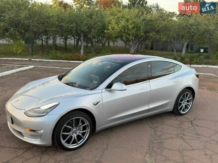 Тесла Модель 3, об'ємом двигуна 0 л та пробігом 195 тис. км за 13950 $, фото 1 на Automoto.ua