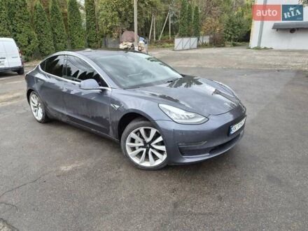 Тесла Модель 3 2018 в Ровно на Automoto.ua Тесла Модель 3, объемом двигателя 0 л и пробегом 160 тыс. км за 14800 $, фото 1 на Automoto.ua