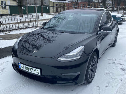 Тесла Модель 3 2018 в Полтаве на Automoto.ua Тесла Модель 3, объемом двигателя 0 л и пробегом 21 тыс. км за 37500 $, фото 1 на Automoto.ua