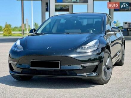 Тесла Модель 3 2018 в Хмельницком на Automoto.ua Тесла Модель 3, объемом двигателя 0 л и пробегом 112 тыс. км за 15200 $, фото 1 на Automoto.ua